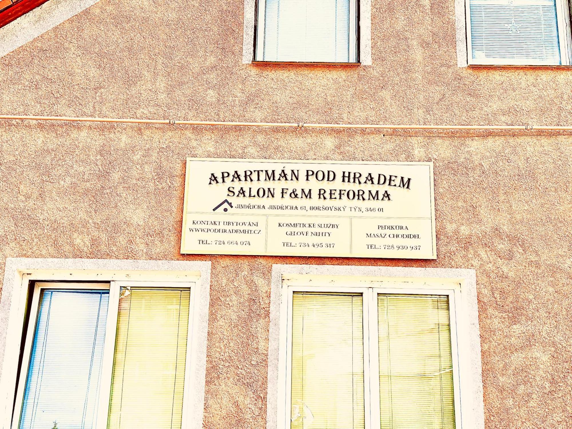 Apartman Pod Hradem Horšovský Týn Dış mekan fotoğraf